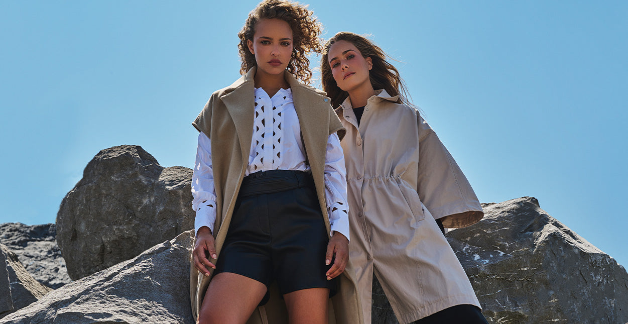 Discover high summer essentials and transseasonal outerwear in a wide range of new shapes, surprising colours and fresh qualities.