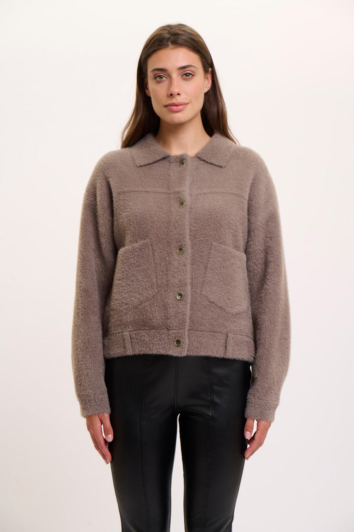 Taupe
