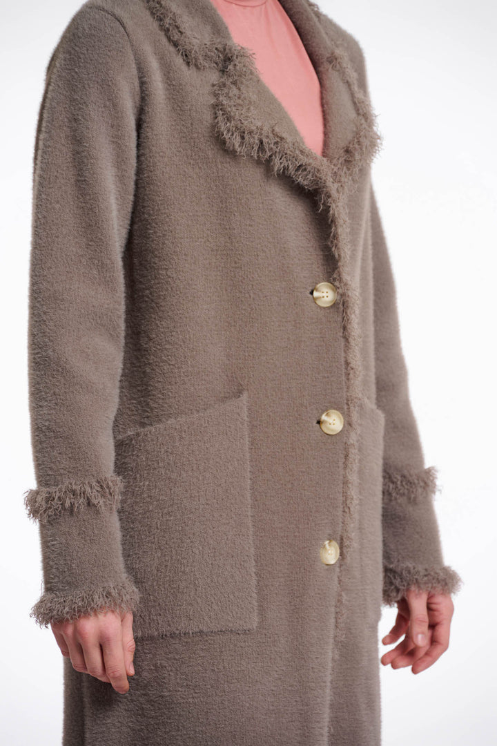 Taupe