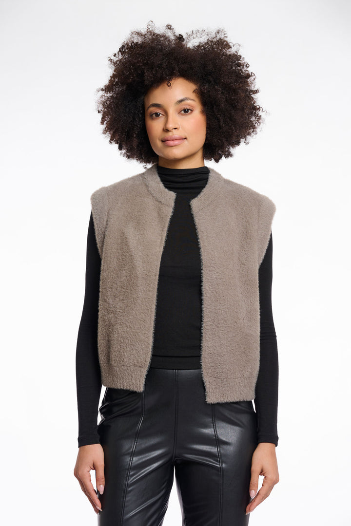 Taupe