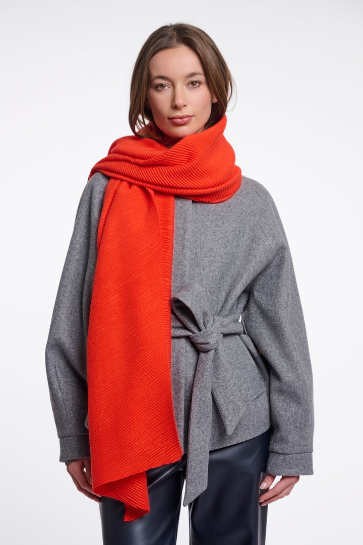 Luminous red