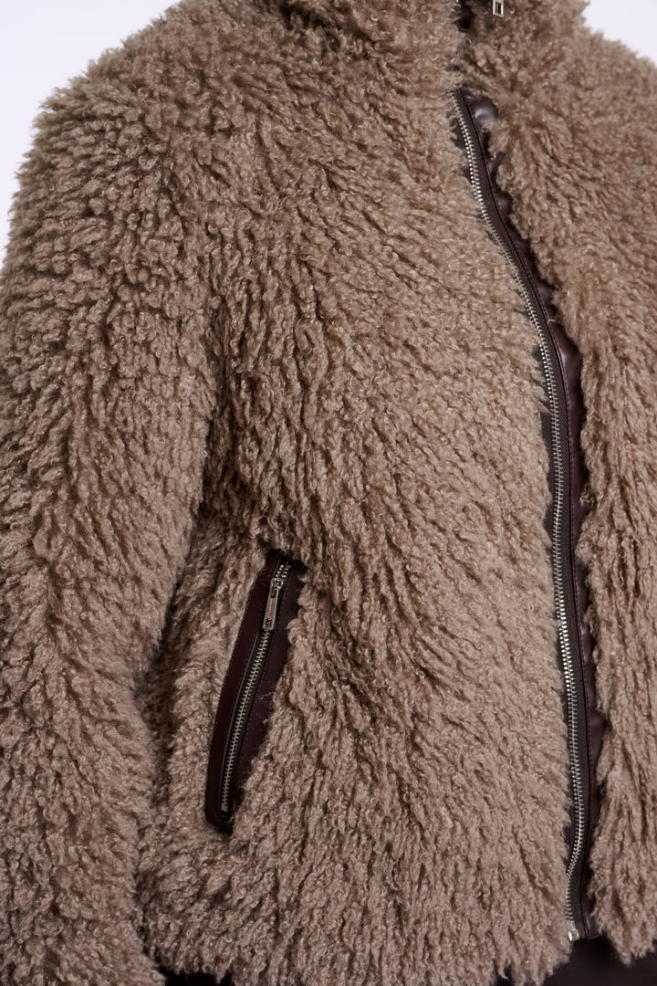 Taupe