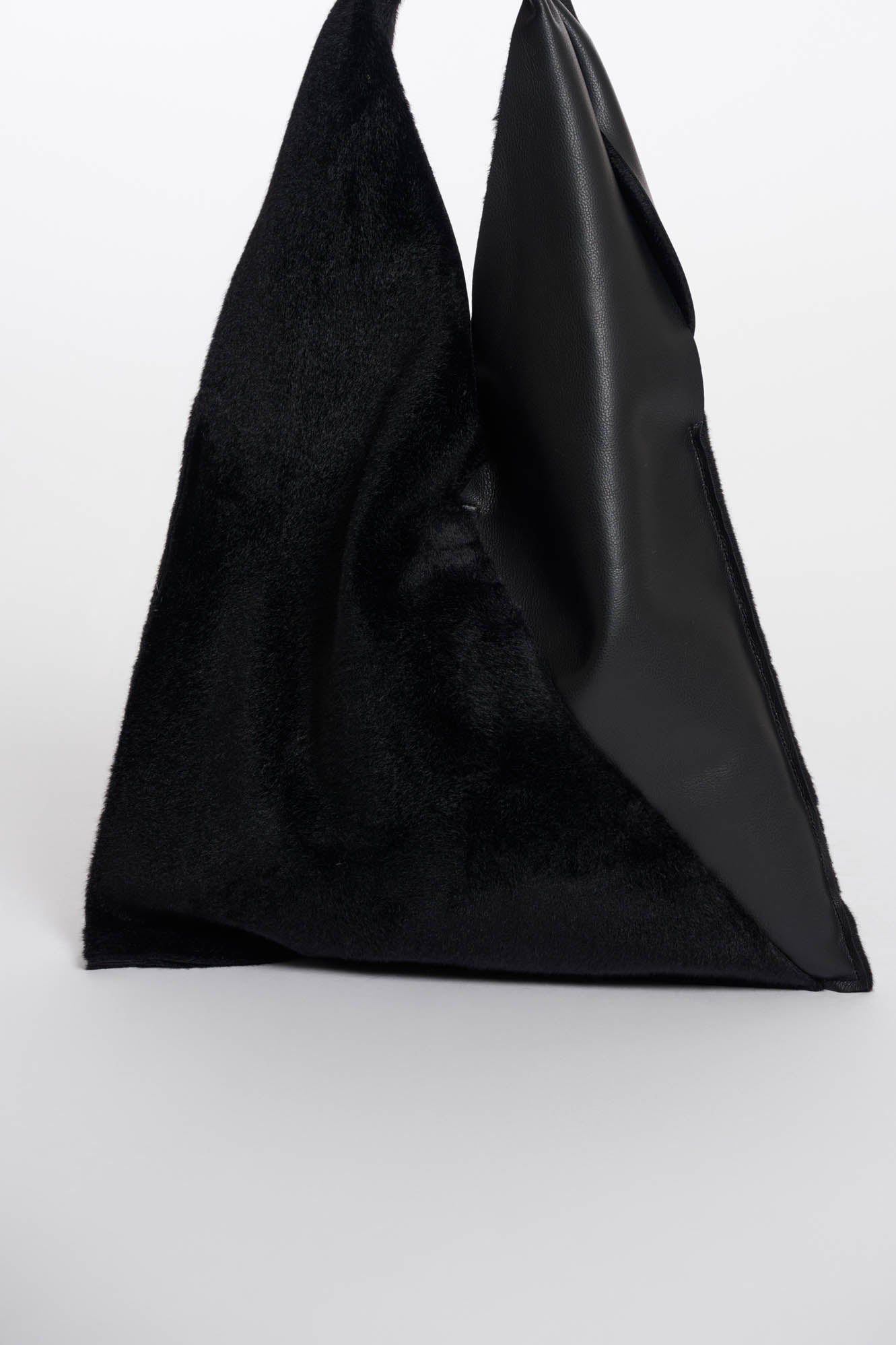 Soraya shoulder bag