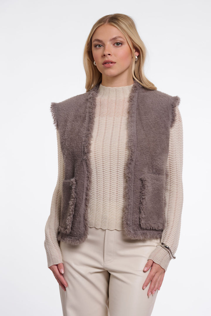 Taupe