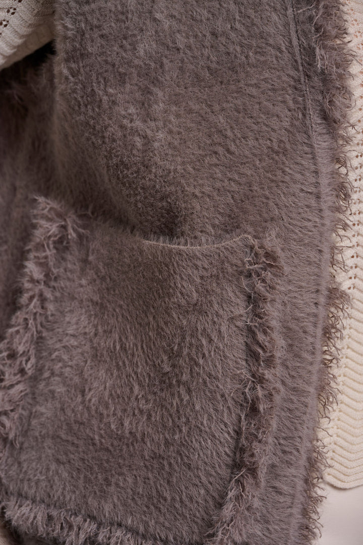 Taupe