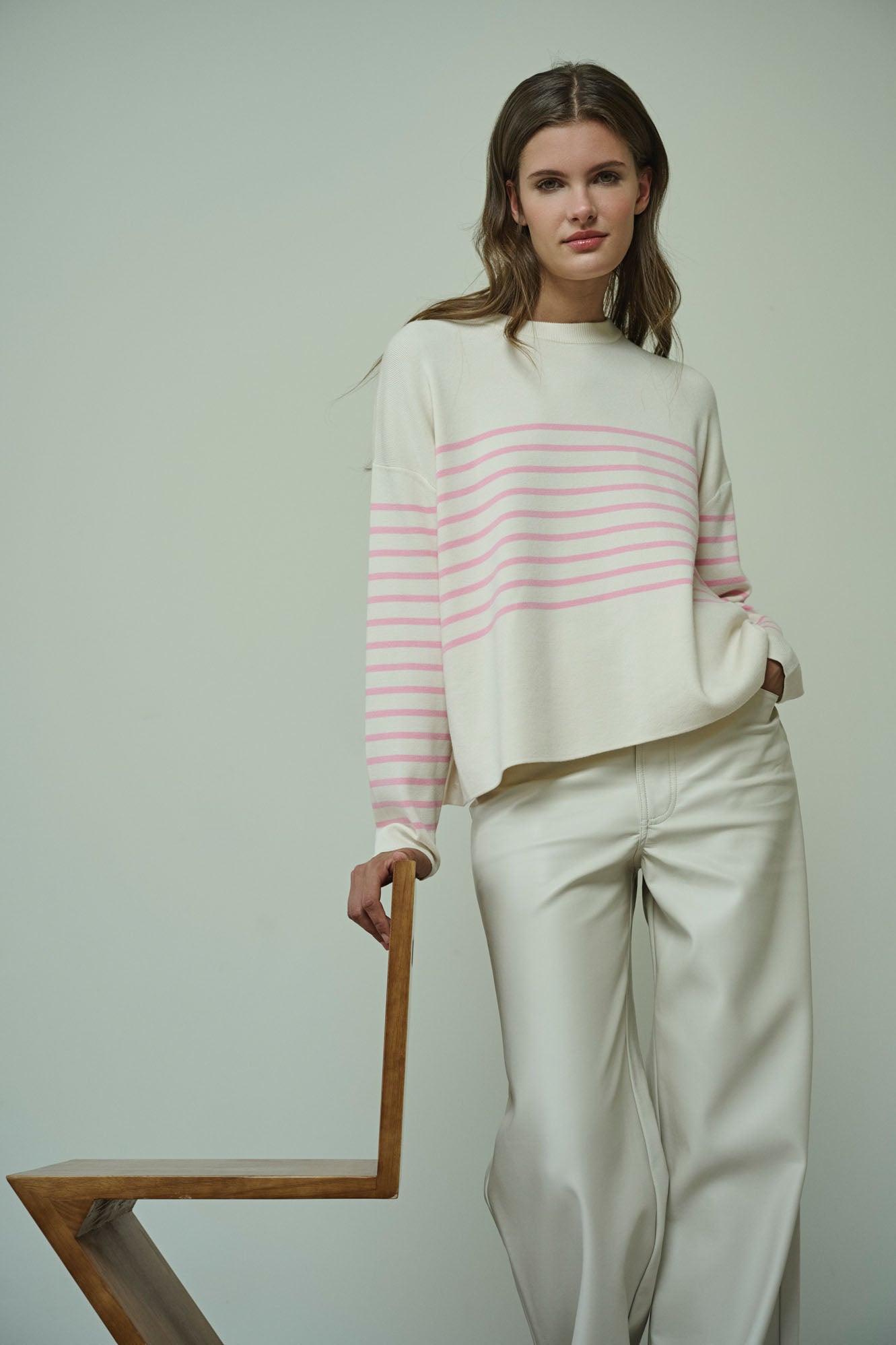 Snow white pink stripes