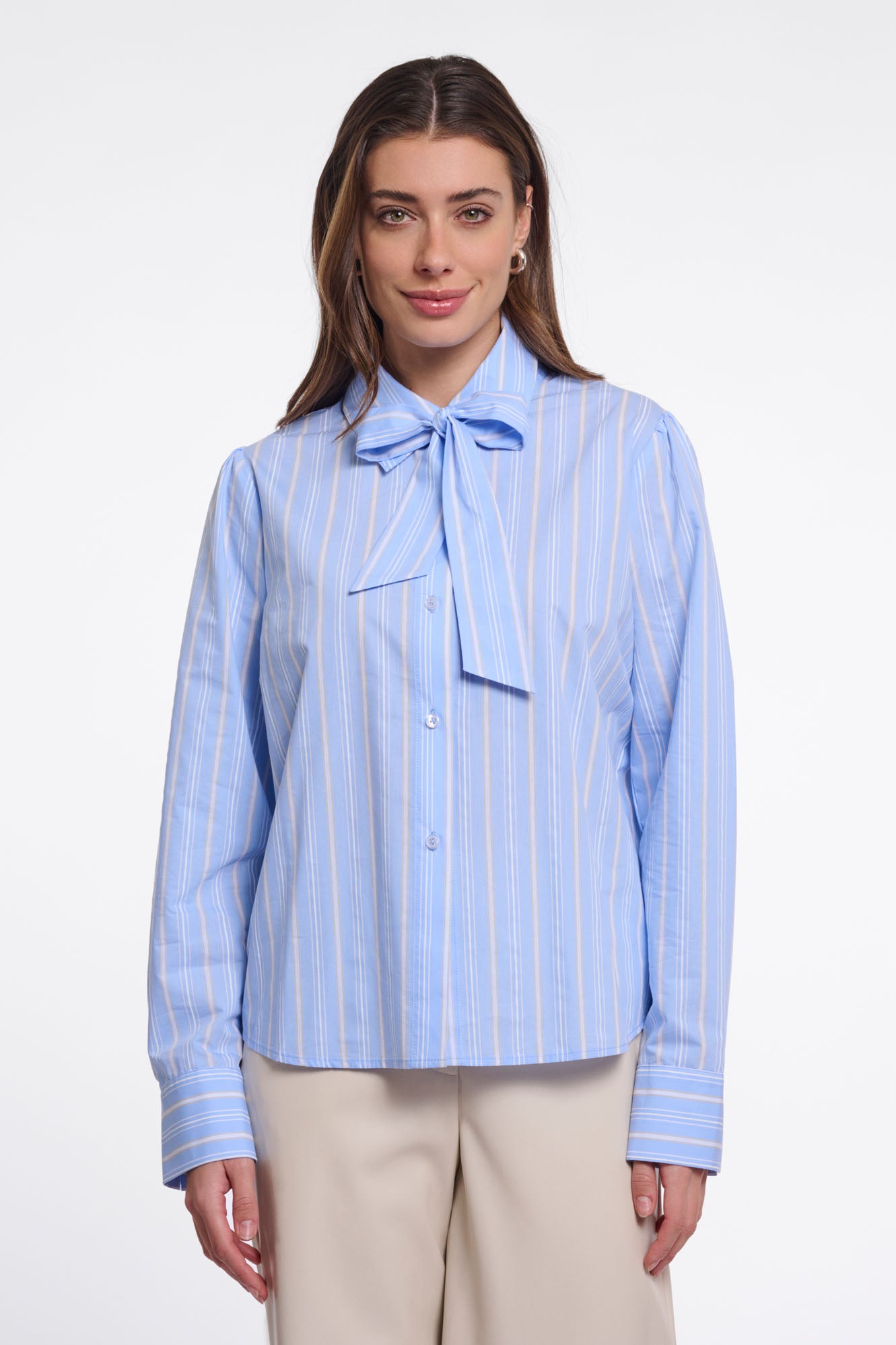 Light blue stripe