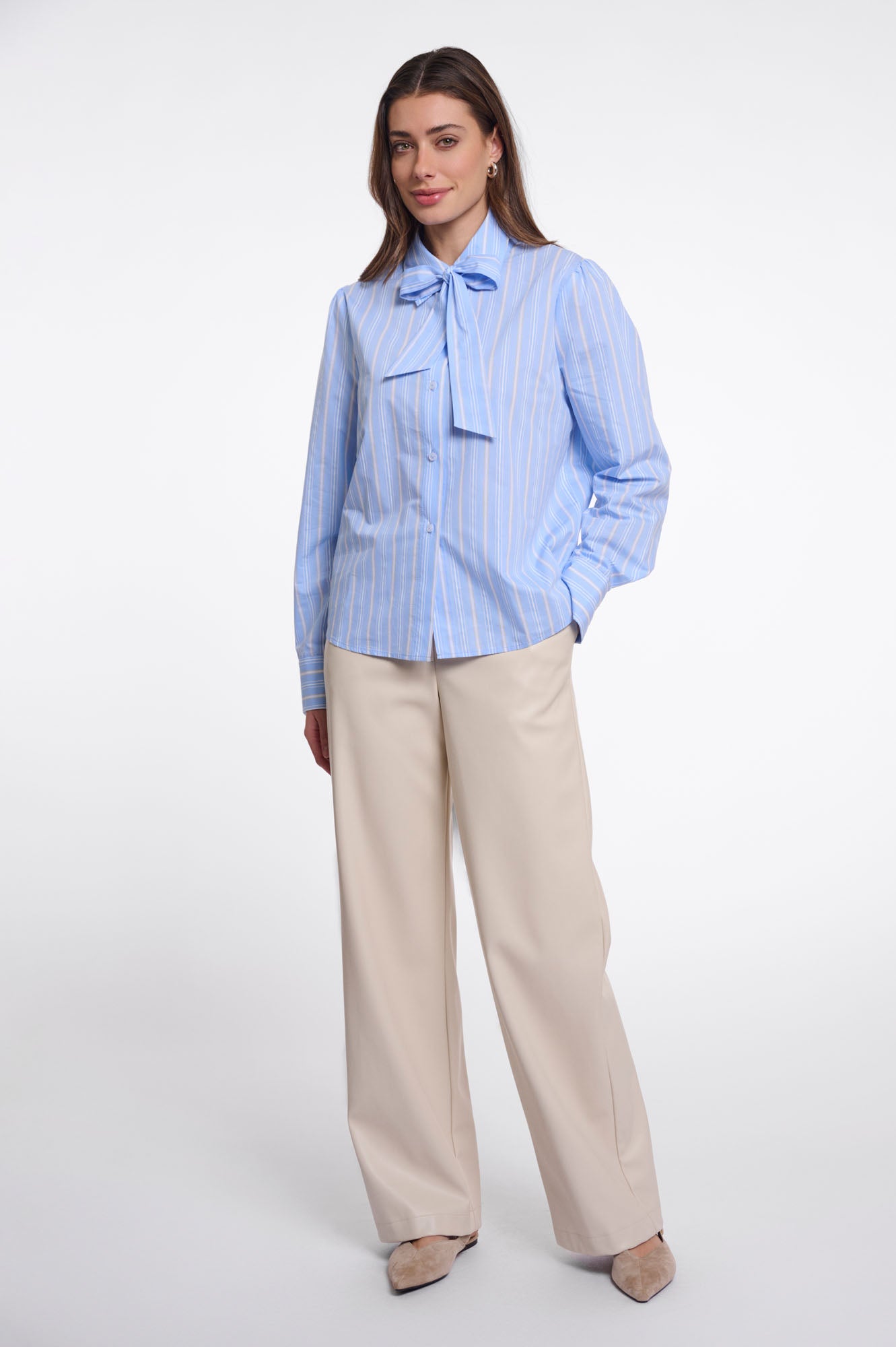 Light blue stripe