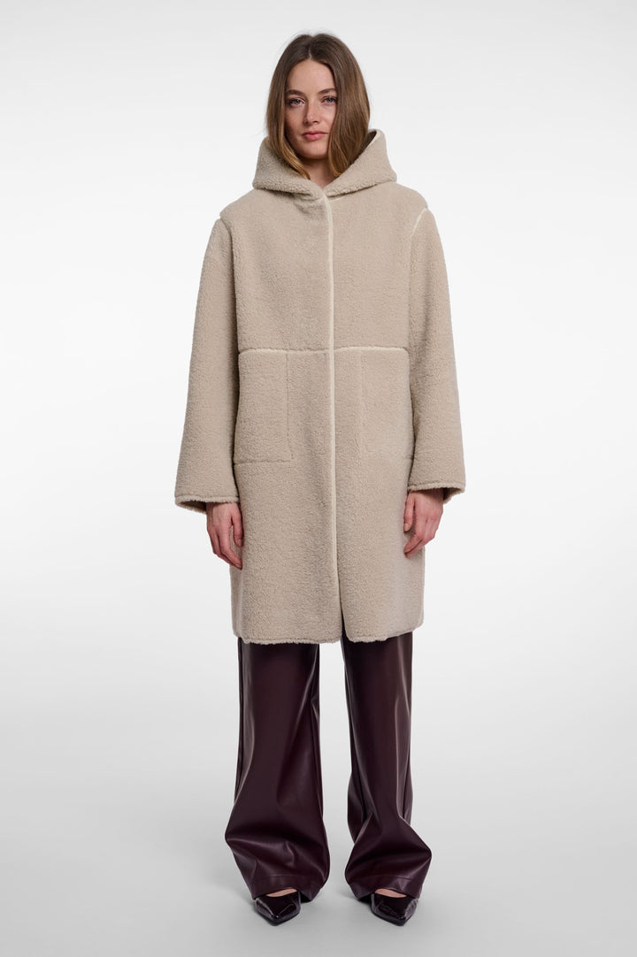 Ami coat