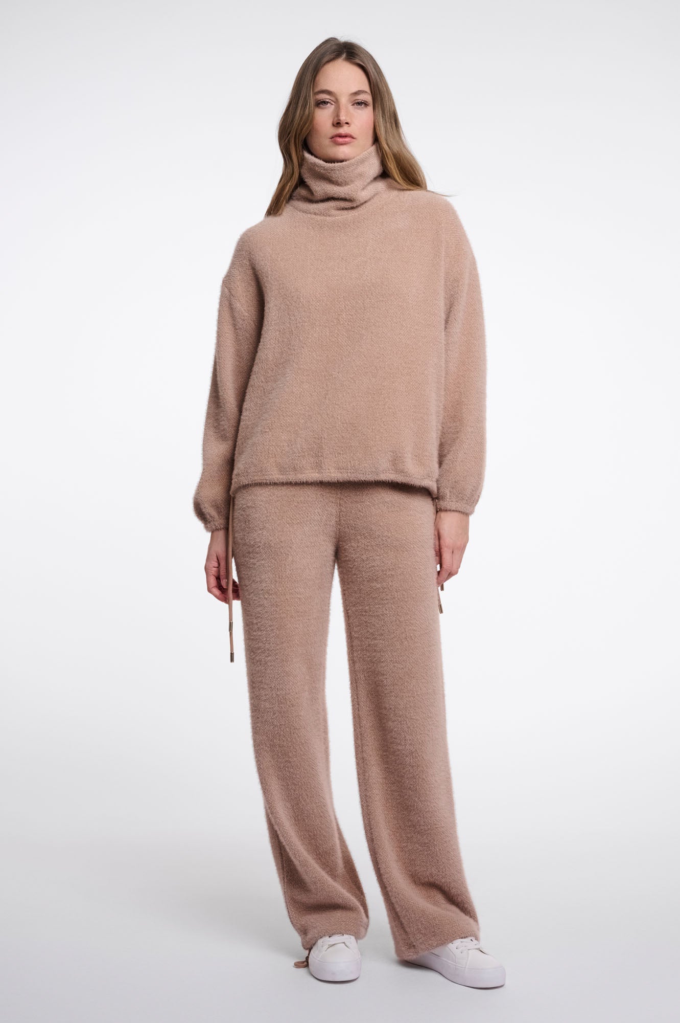 Bellar sweater
