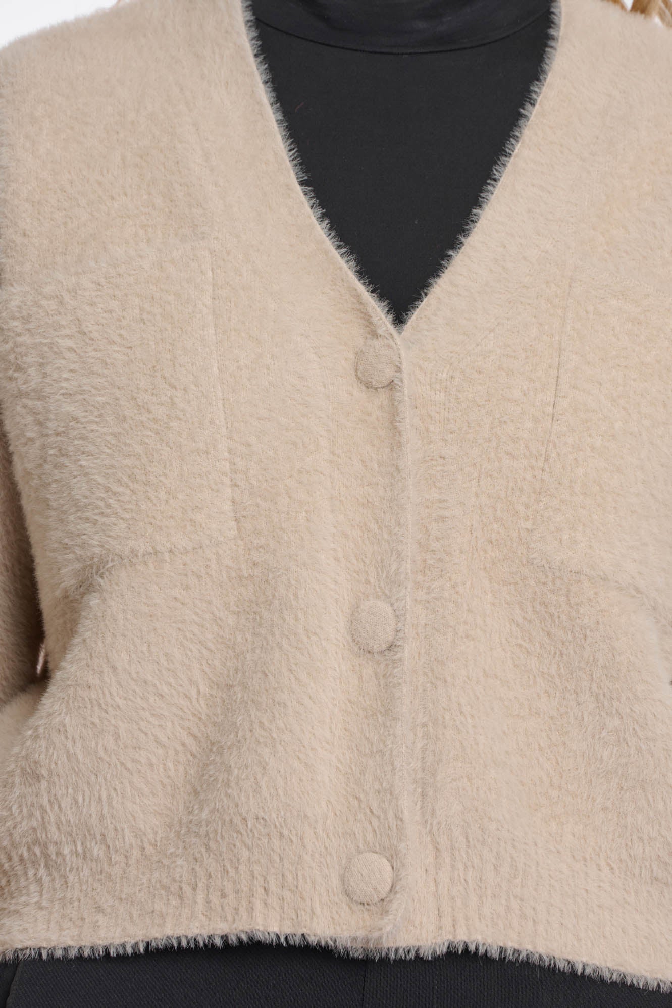 Isarea cardigan