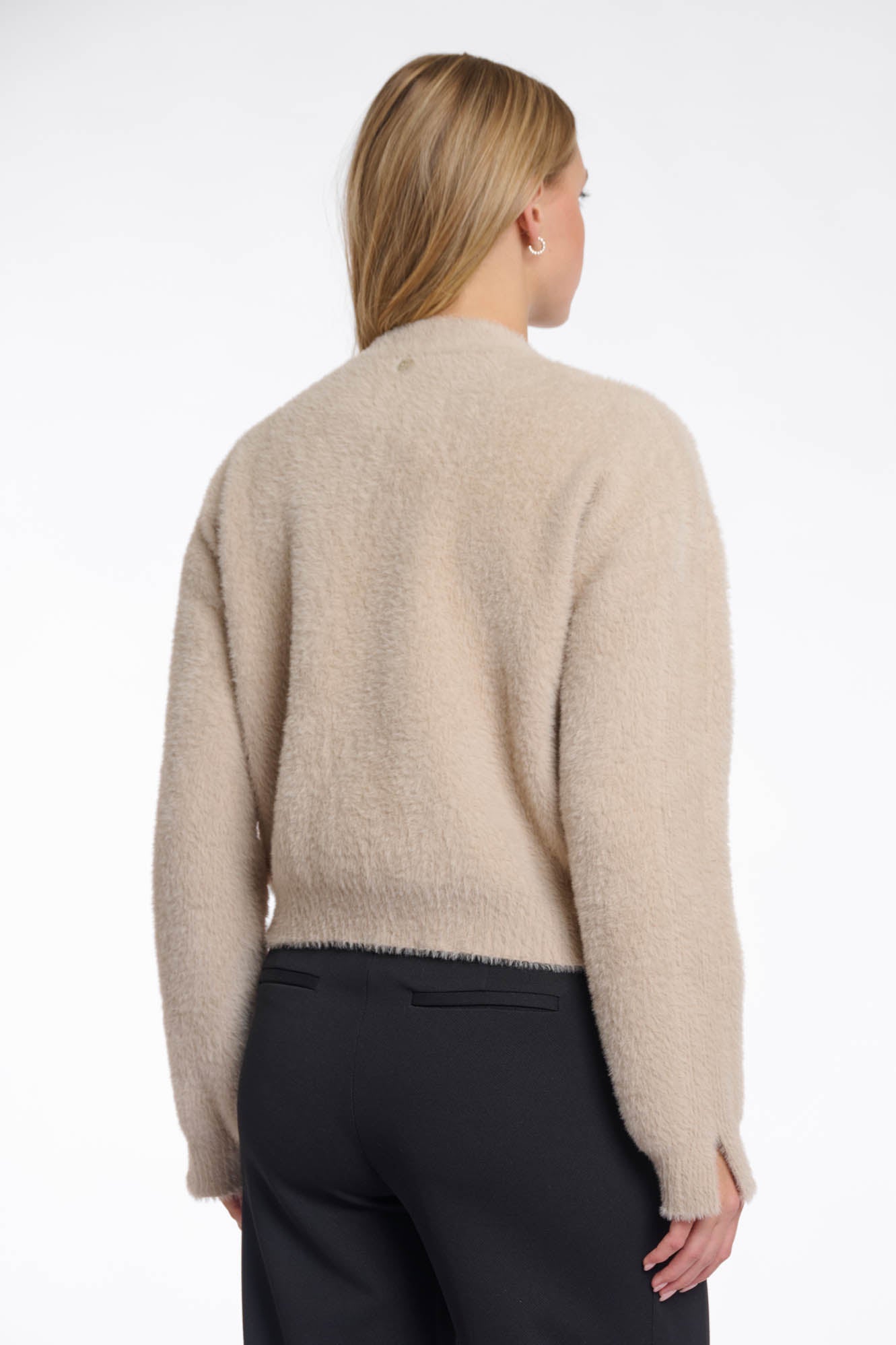 Isarea cardigan