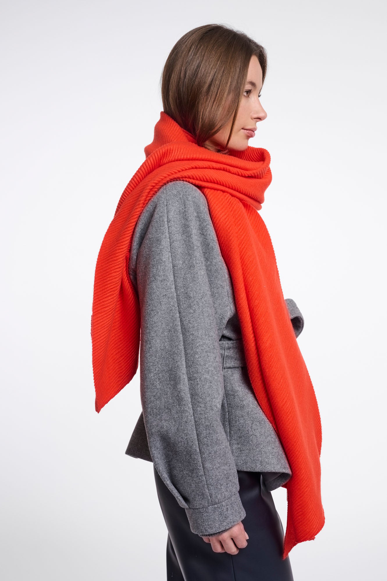 Luminous red