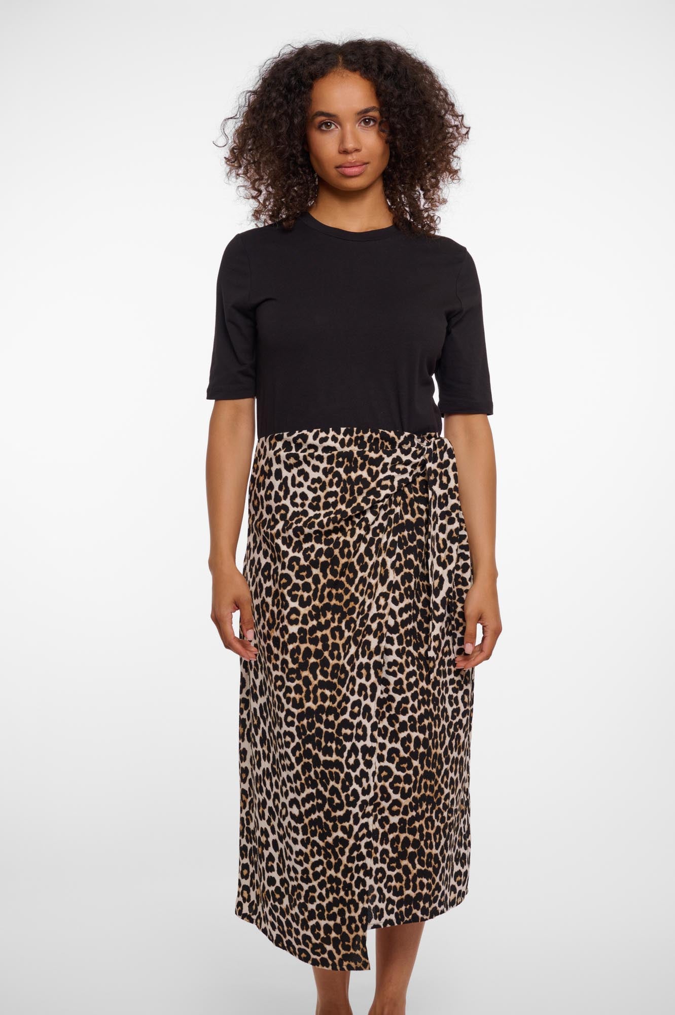 Leopard black