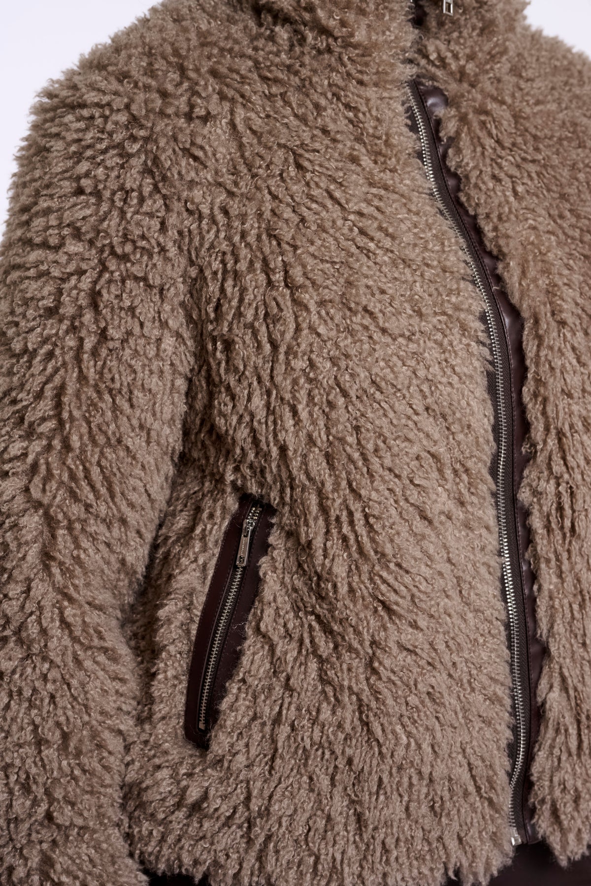 Taupe