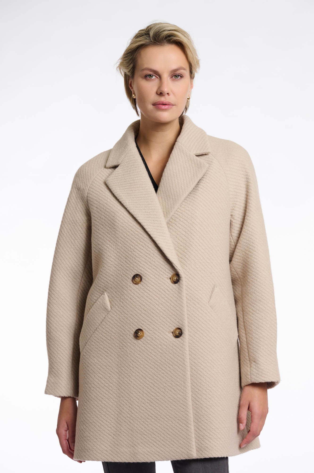 Serena coat