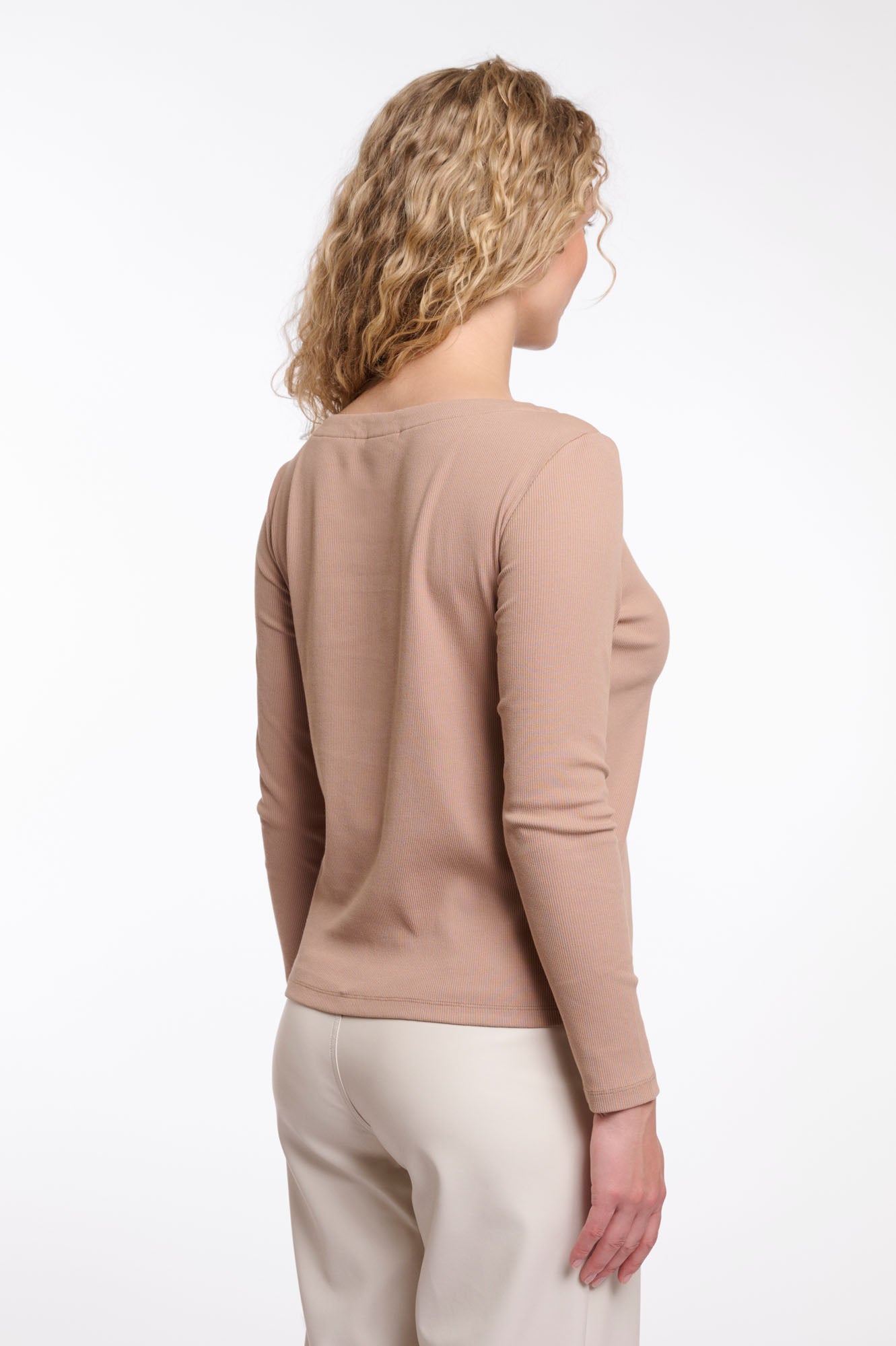Rosy brown