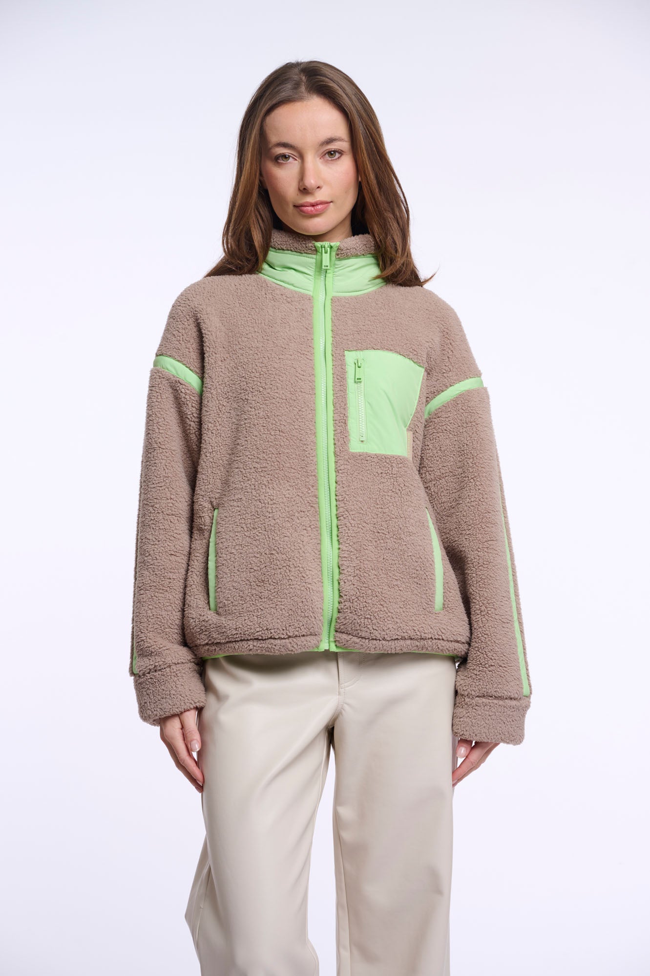Light mocha fluor green