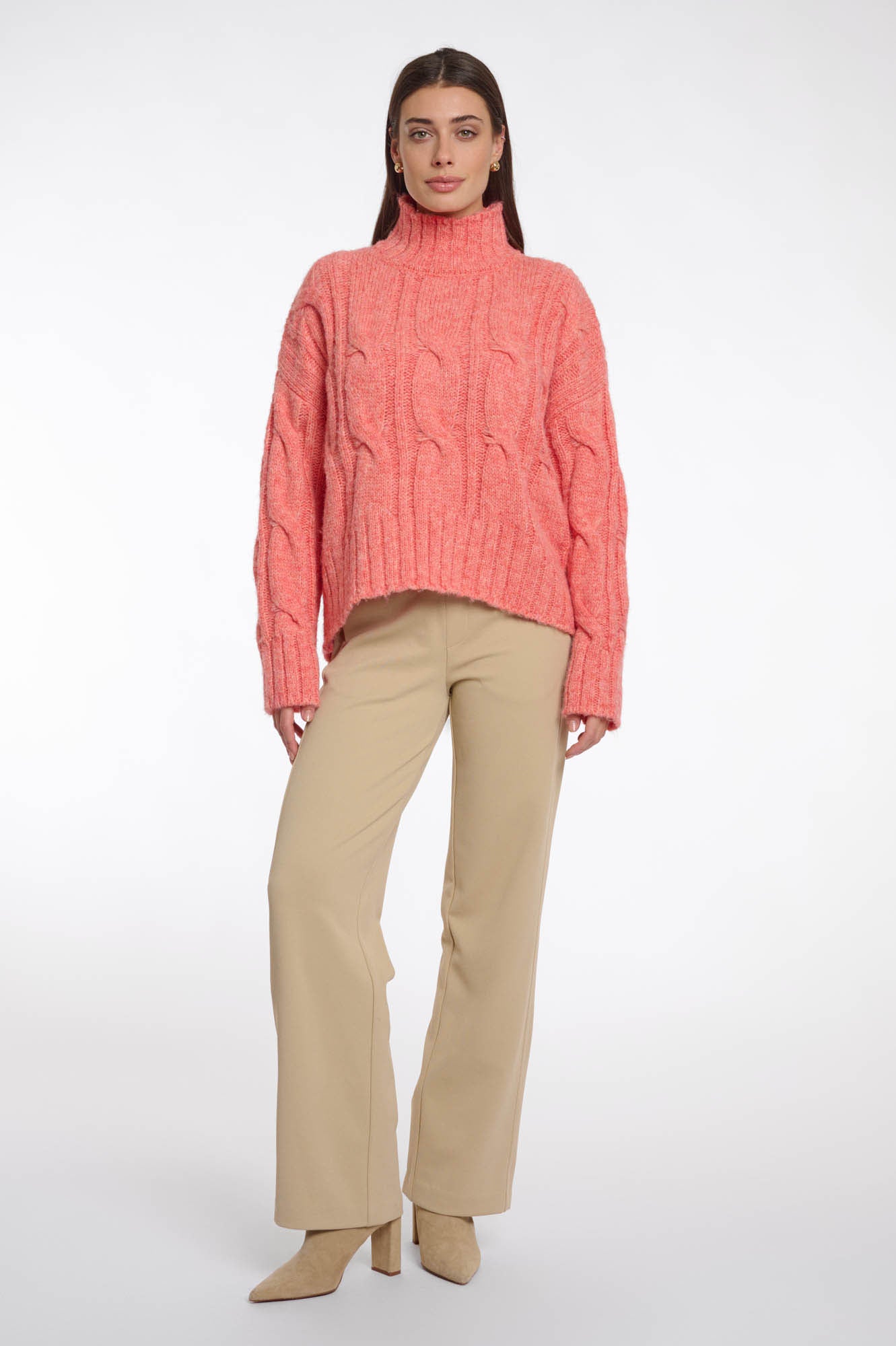 Bright coral melange