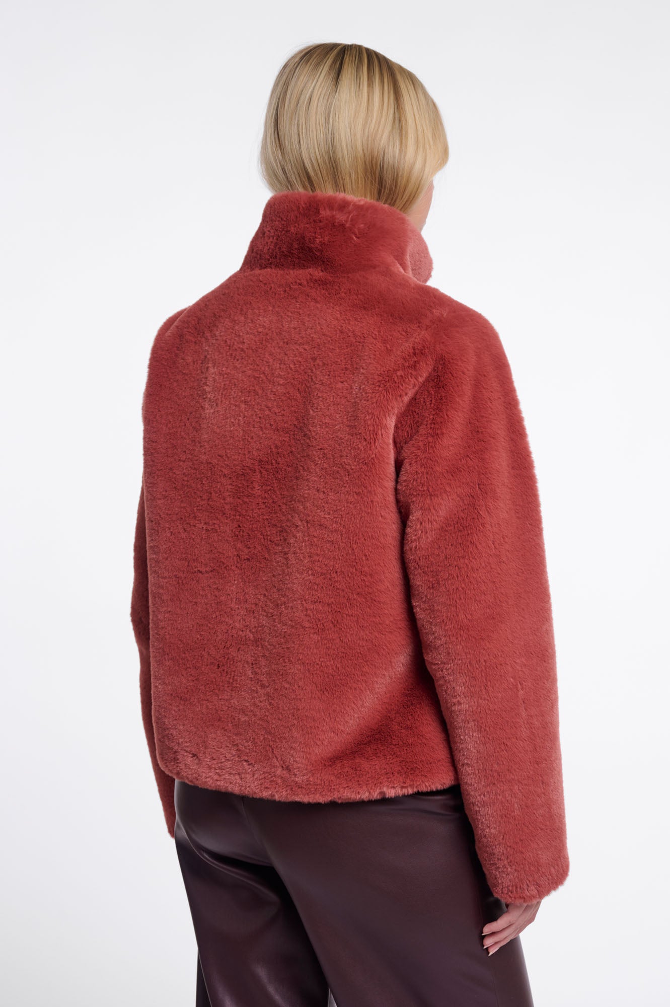 Antique rouge