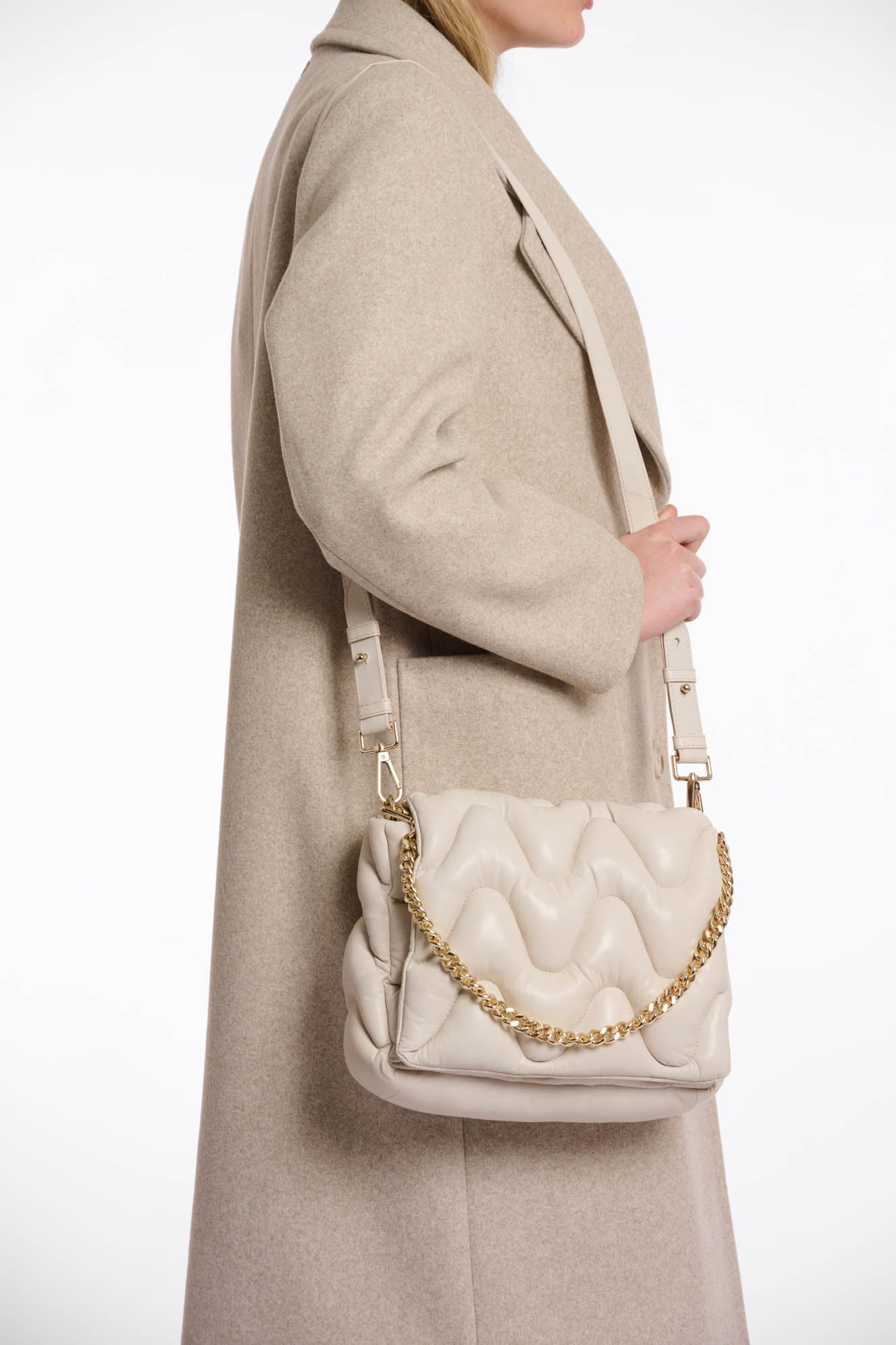 Wyke shoulder bag