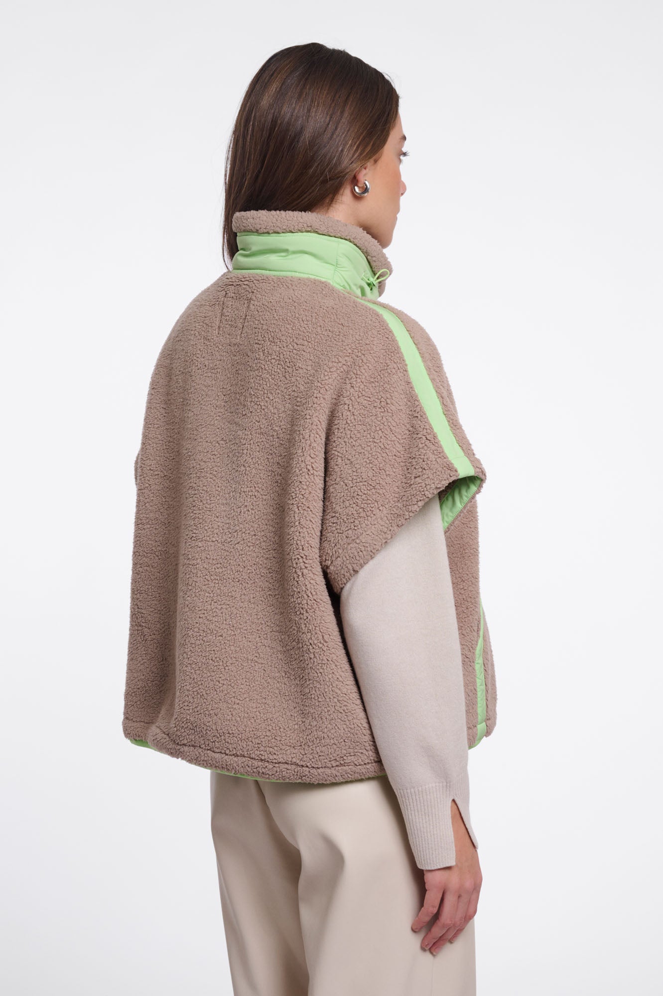 Light mocha fluor green
