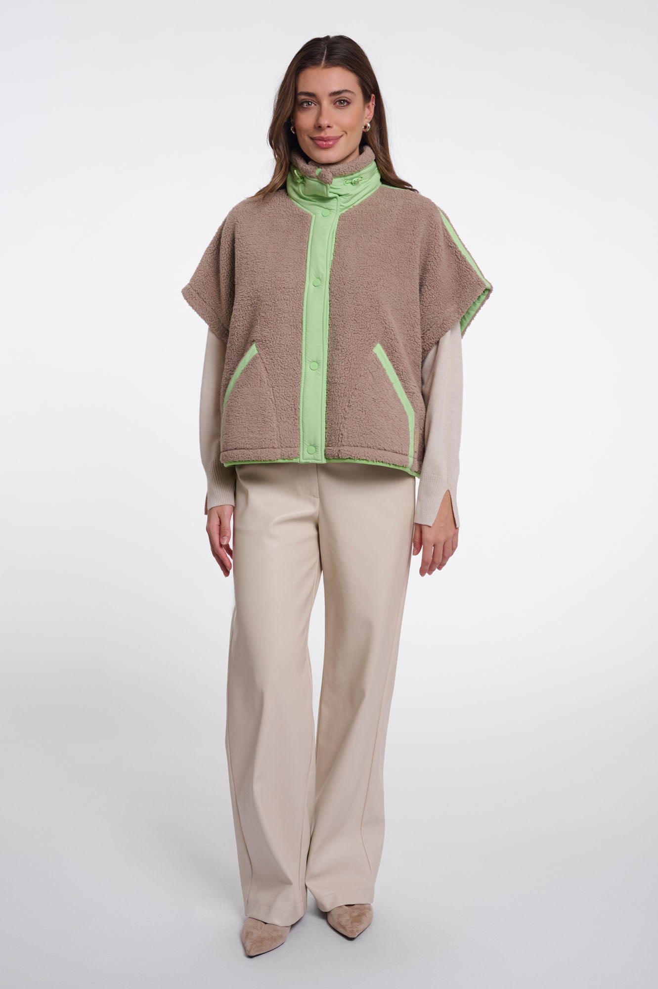 Light mocha fluor green